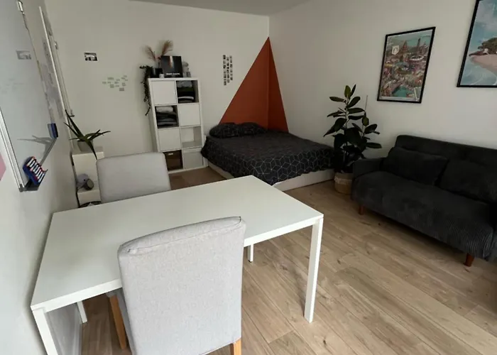 Les Tulipiers ナント